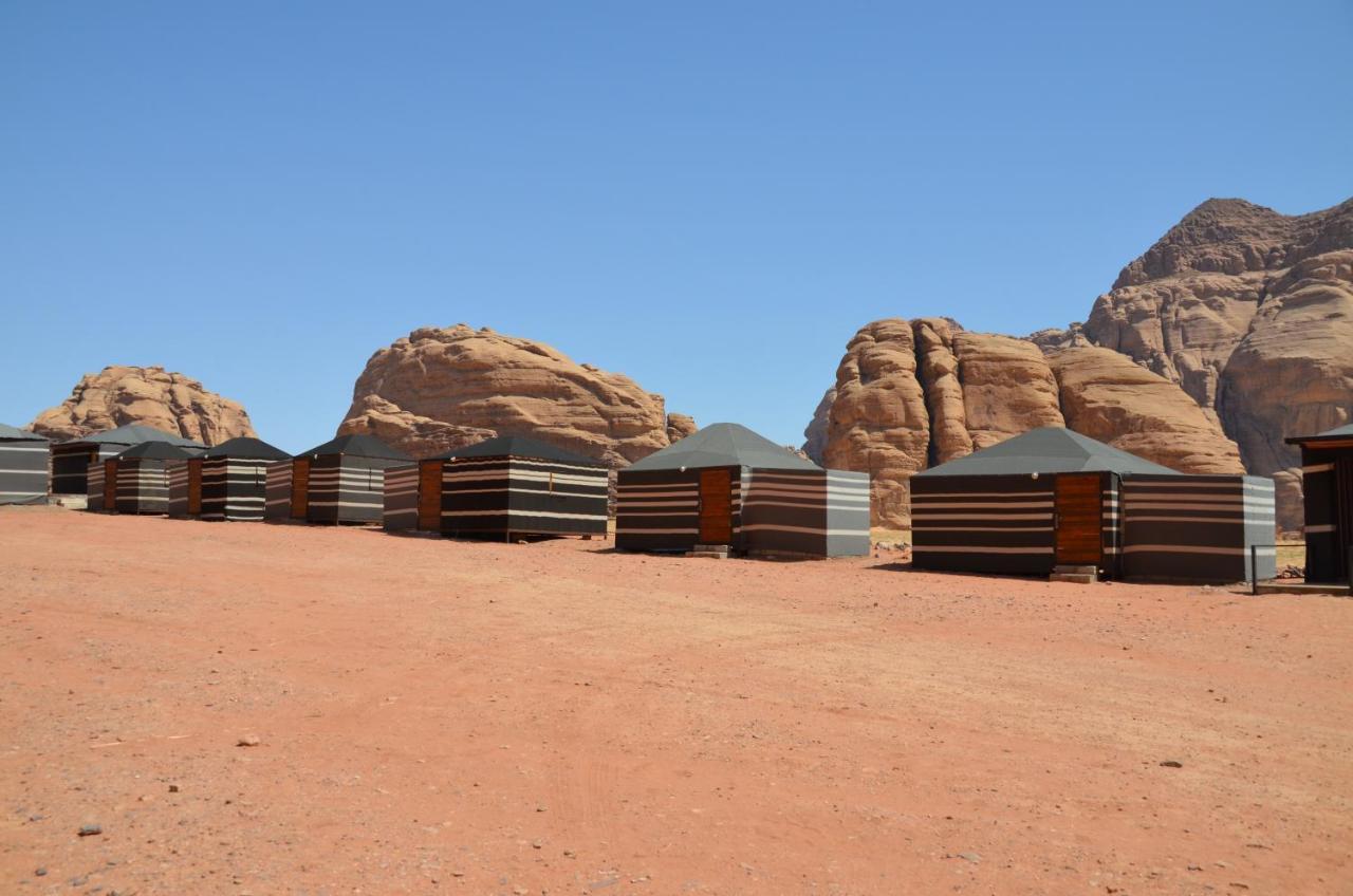 Beduin Star Trail Camp Bed and Breakfast Wadi Rum Buitenkant foto