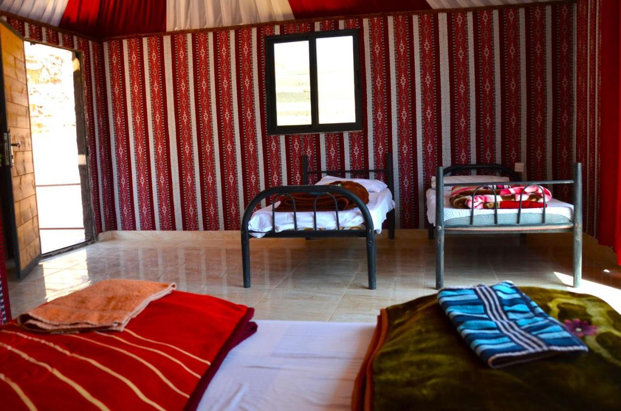 Beduin Star Trail Camp Bed and Breakfast Wadi Rum Buitenkant foto