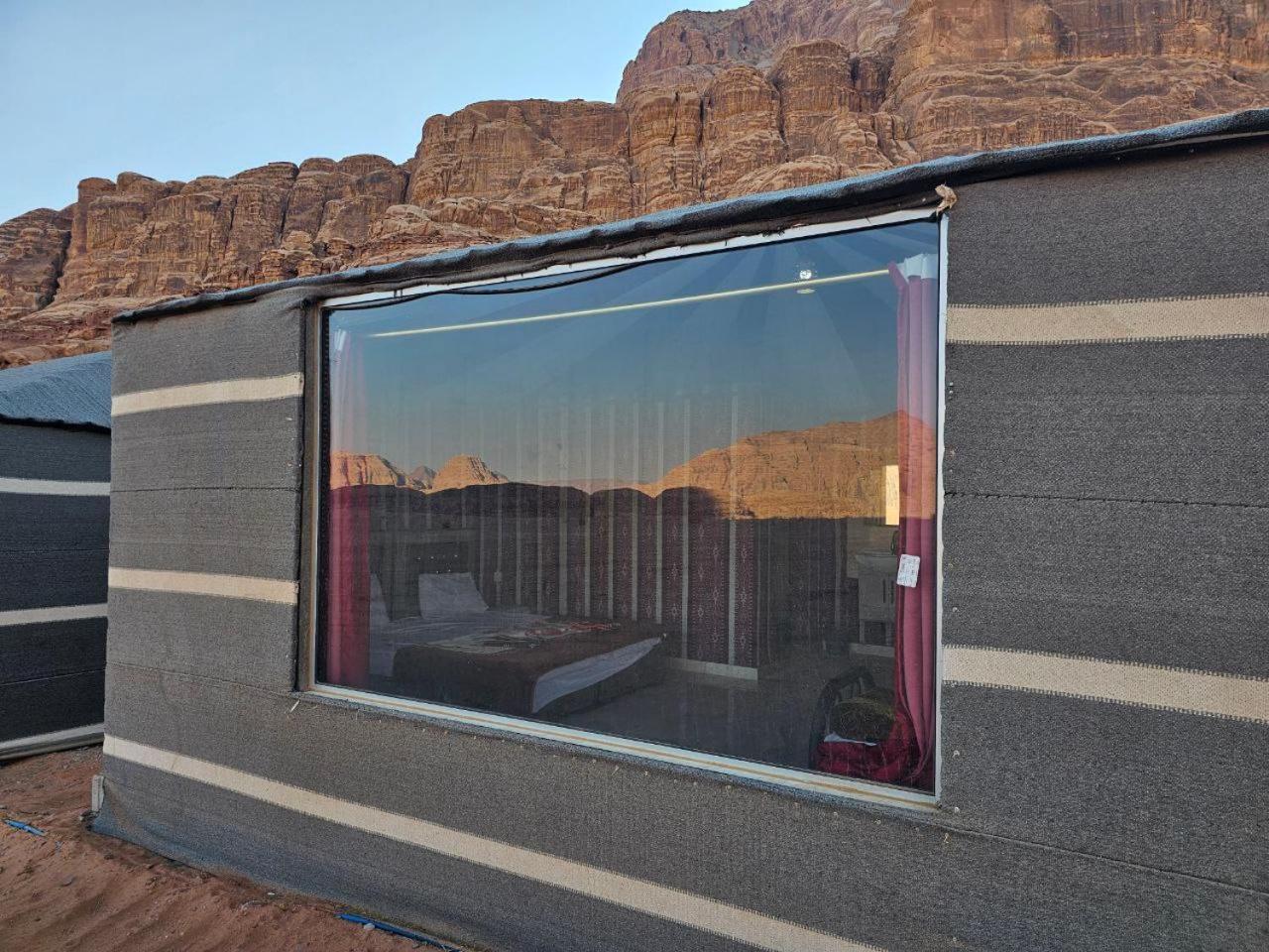 Beduin Star Trail Camp Bed and Breakfast Wadi Rum Buitenkant foto