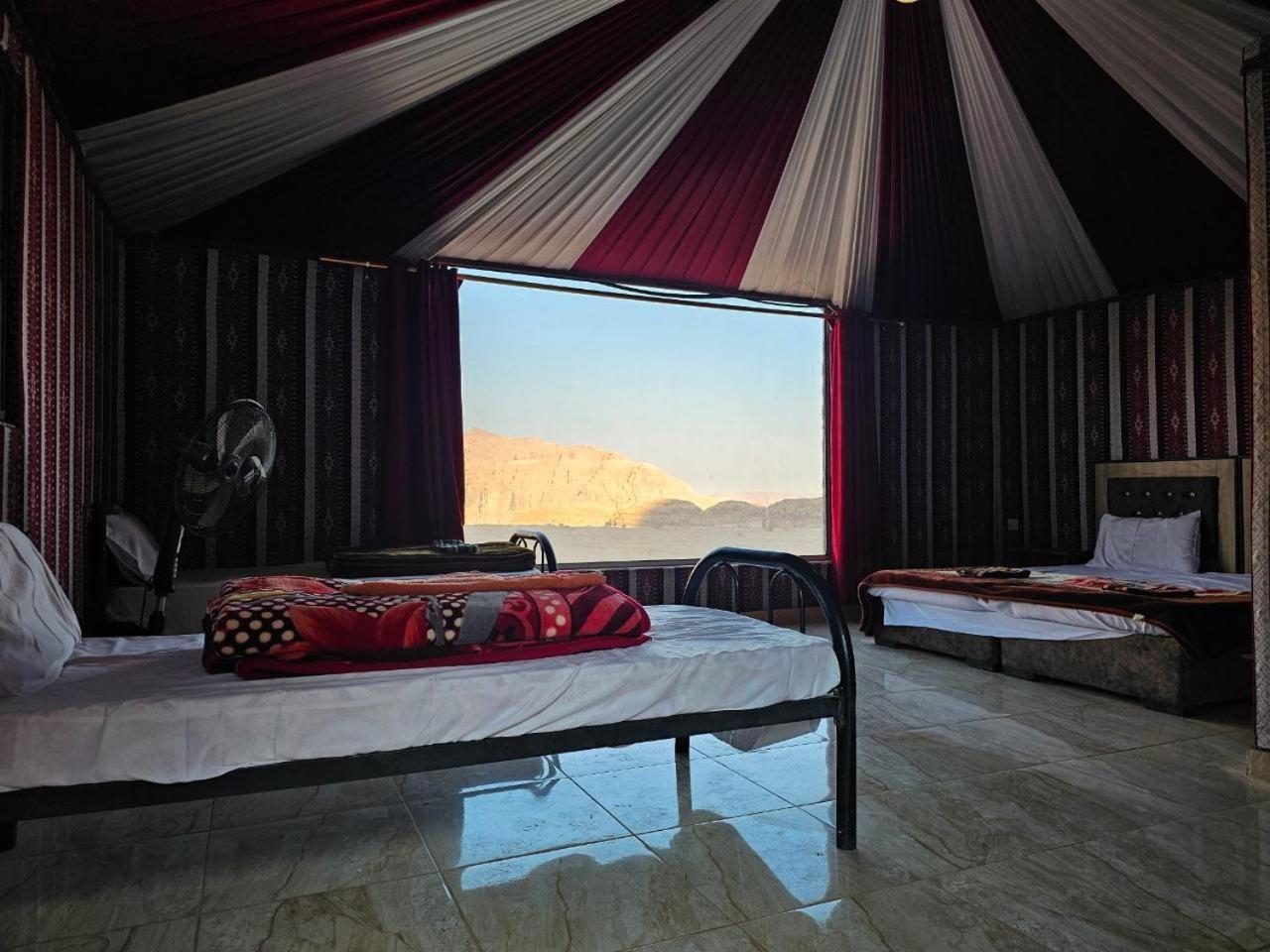 Beduin Star Trail Camp Bed and Breakfast Wadi Rum Buitenkant foto