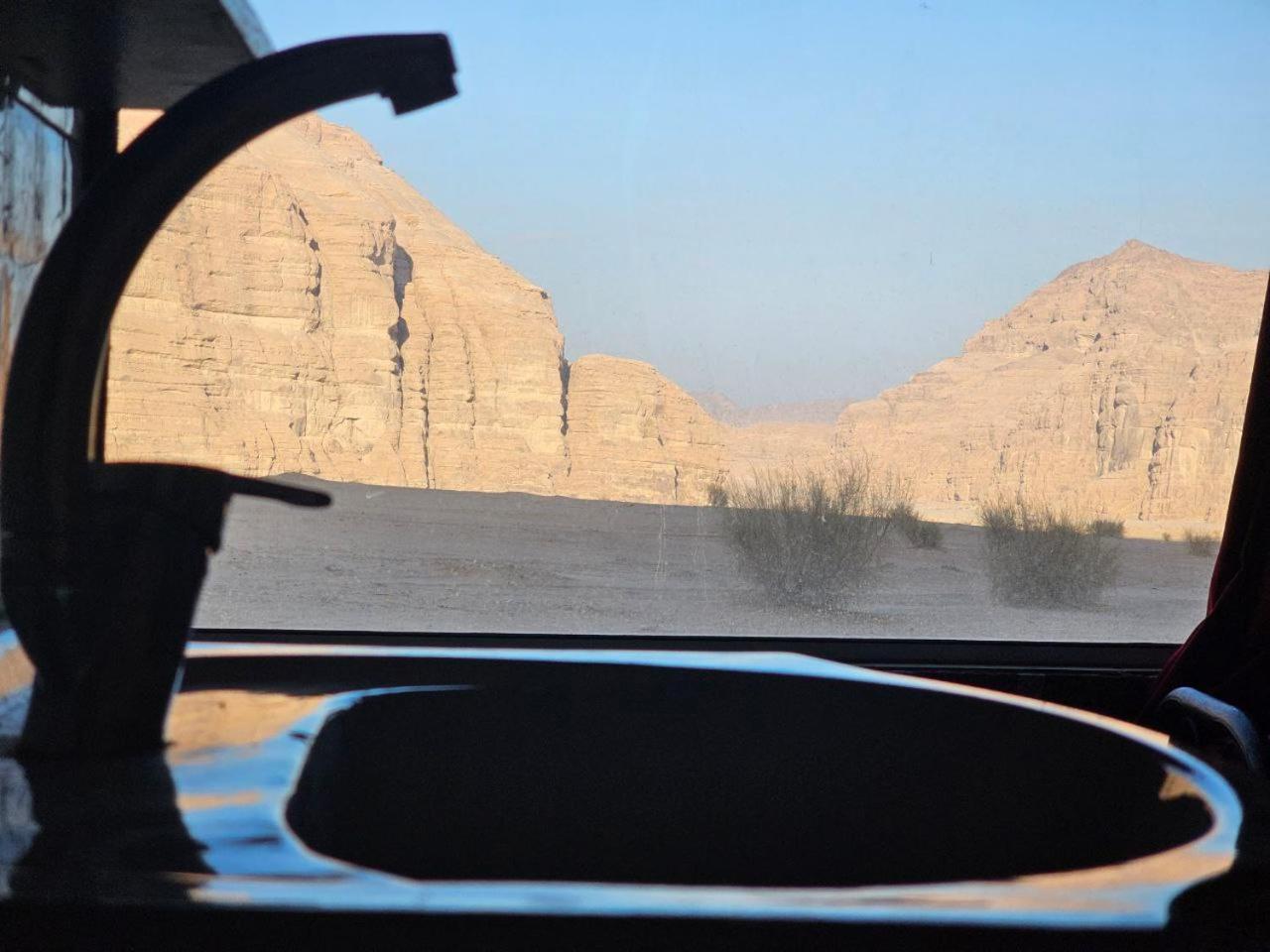 Beduin Star Trail Camp Bed and Breakfast Wadi Rum Buitenkant foto